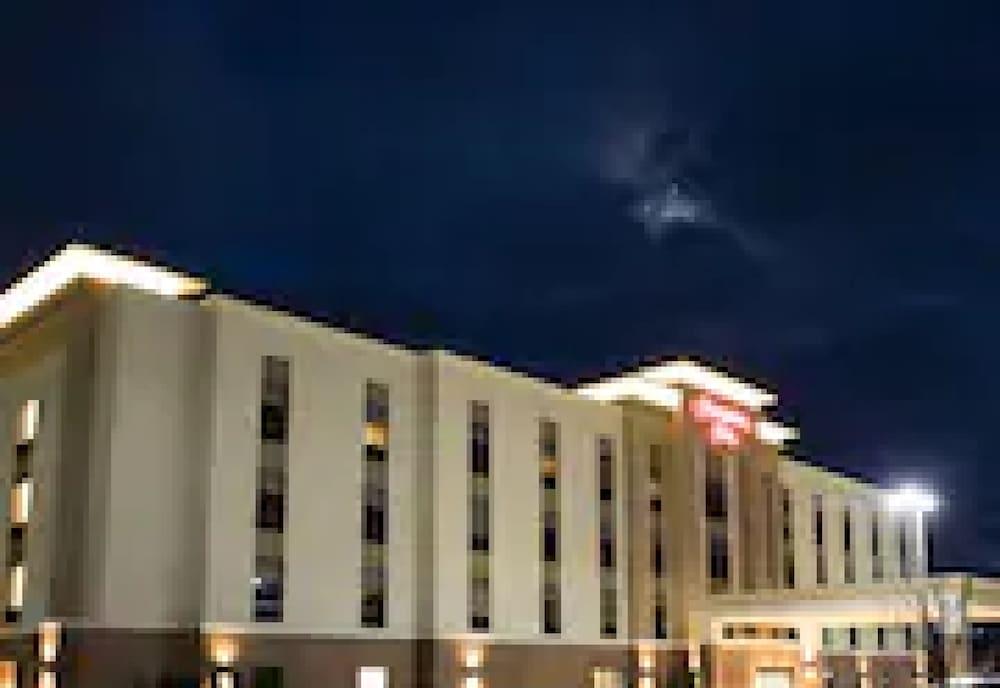 Hampton Inn & Suites Big Rapids, Mi Exteriör bild
